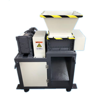 Doppia macchina schiacciante multifunzionale di plastica della tagliuzzatrice dell'asse