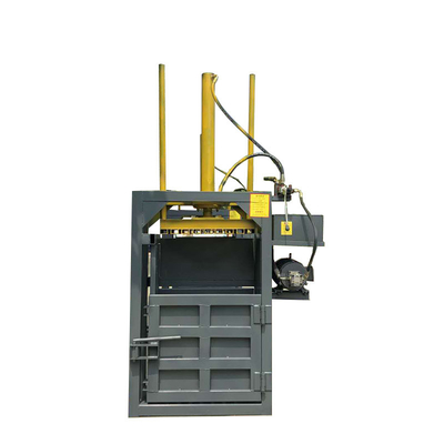 Macchina di plastica della pressa-affastellatrice della pressa-affastellatrice del cartone della pressa per balle verticale idraulica della macchina